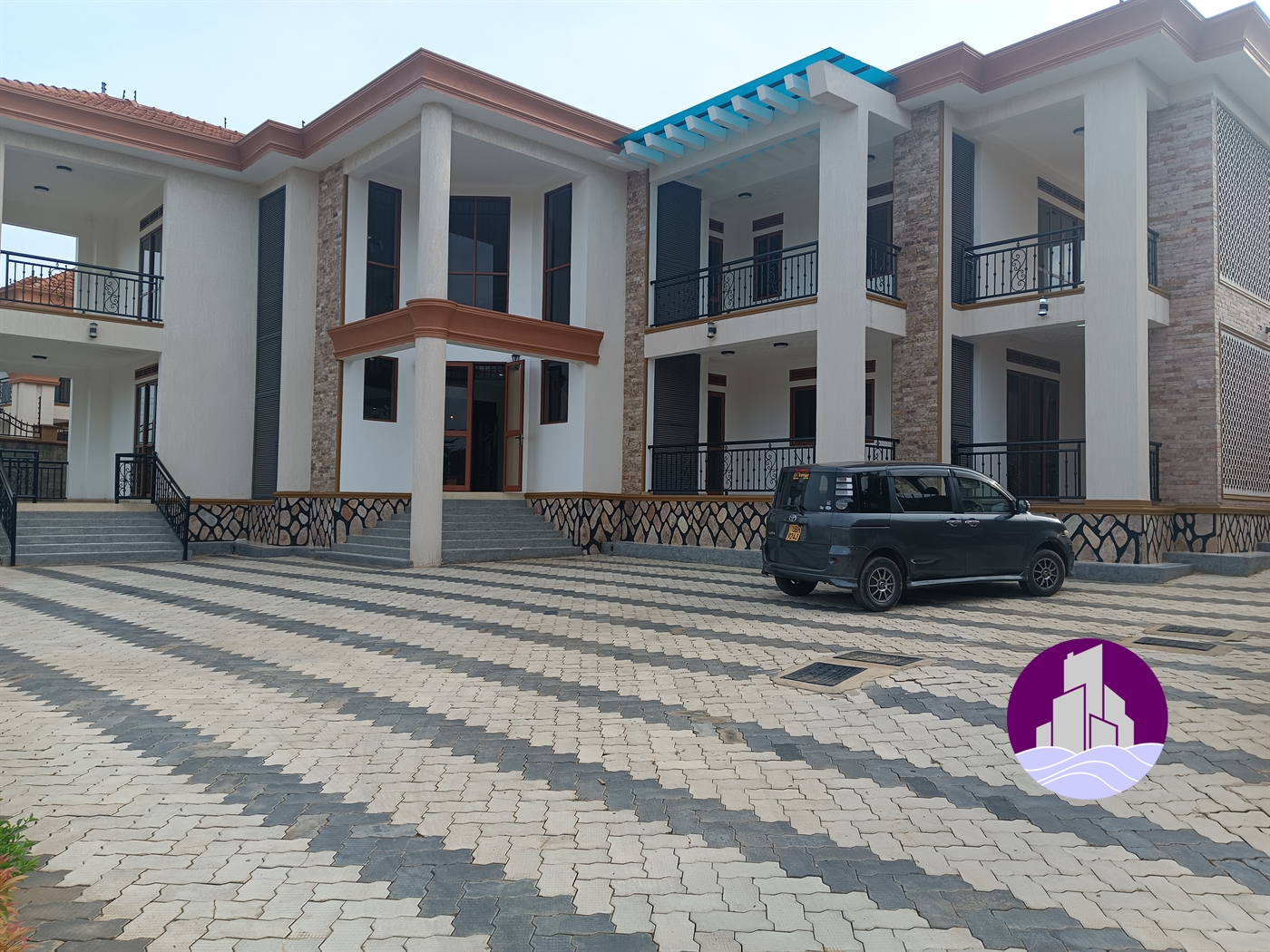 Mansion for rent in Munyonyo Kampala