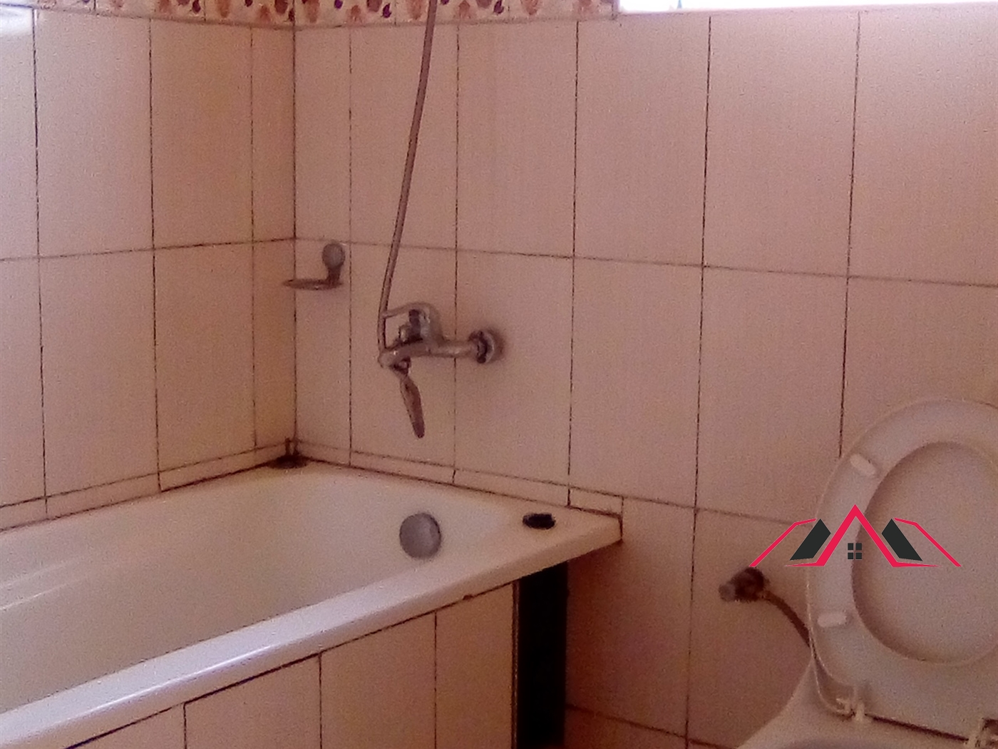 Apartment for rent in Kisaasi Kampala