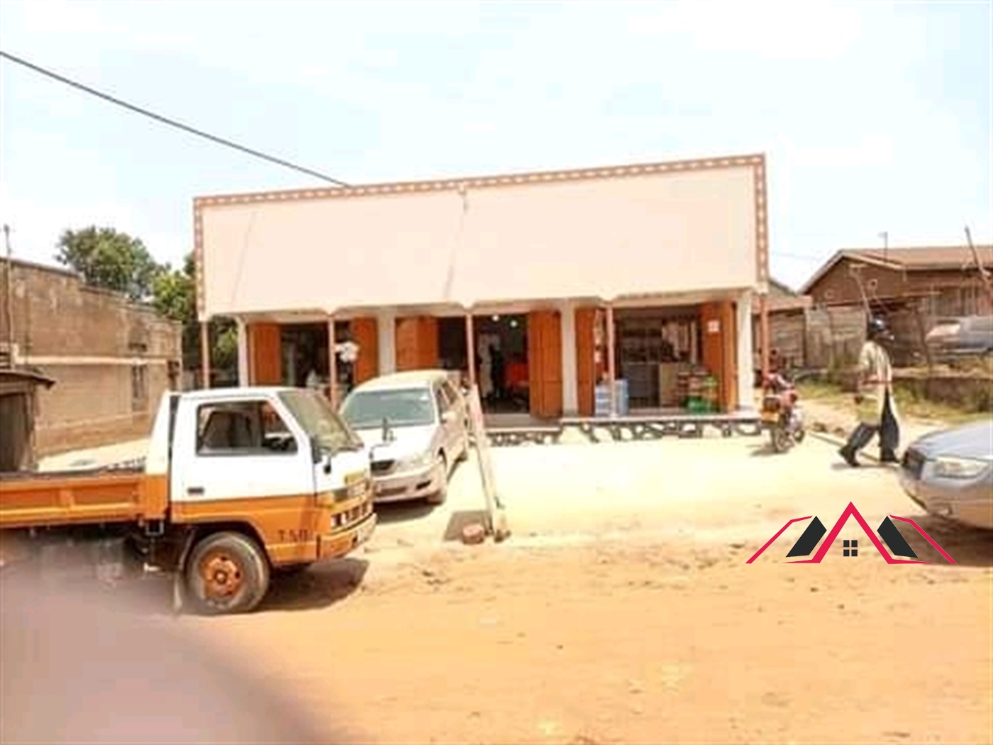 Shop for sale in Seeta Mukono