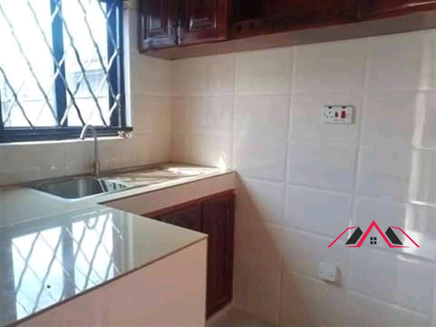 Semi Detached for rent in Naalya Kampala