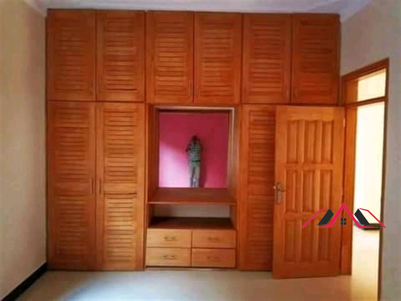 Bungalow for sale in Kyaliwajjala Wakiso