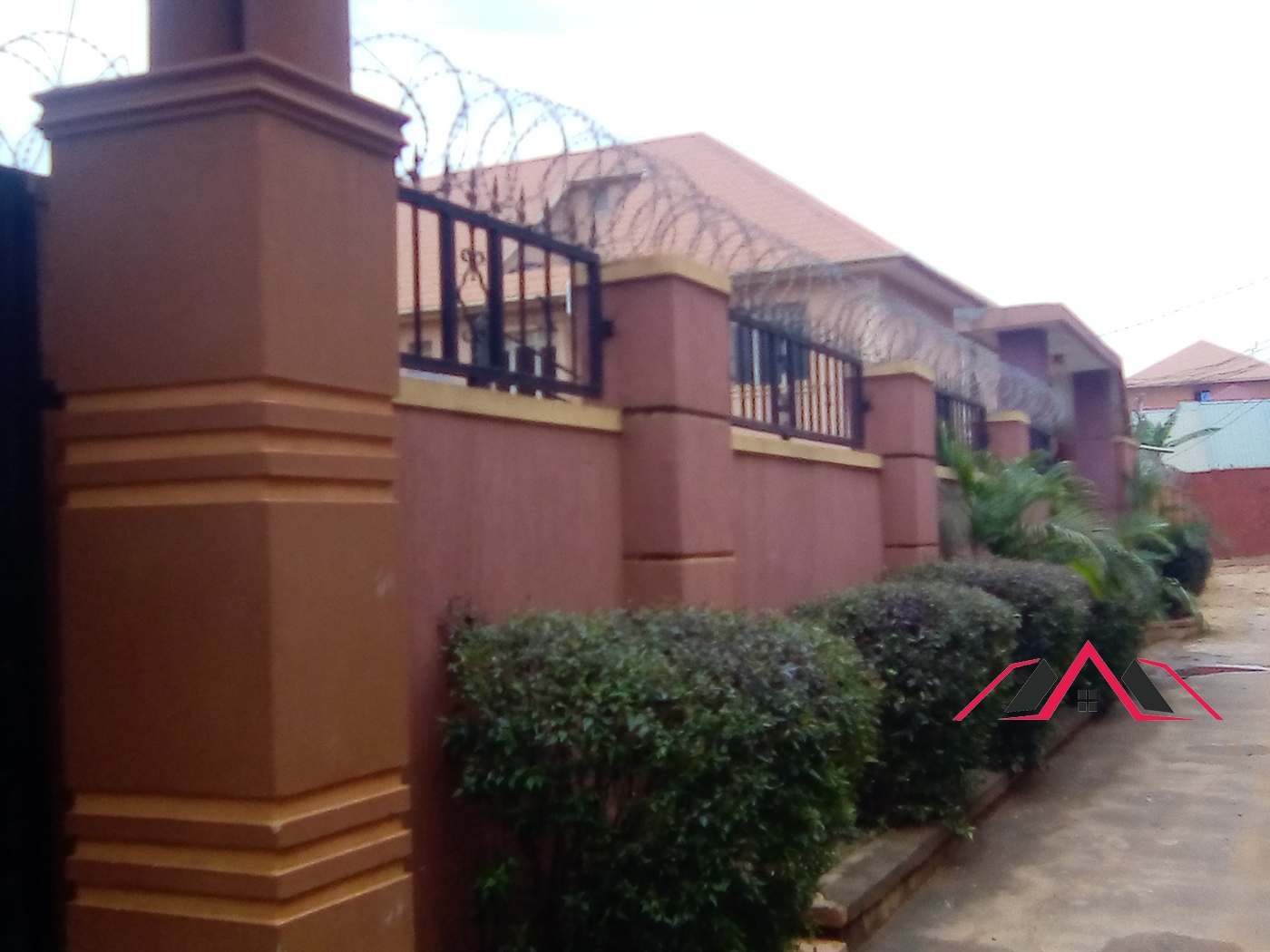 Semi Detached for rent in Kyaliwajjala Wakiso