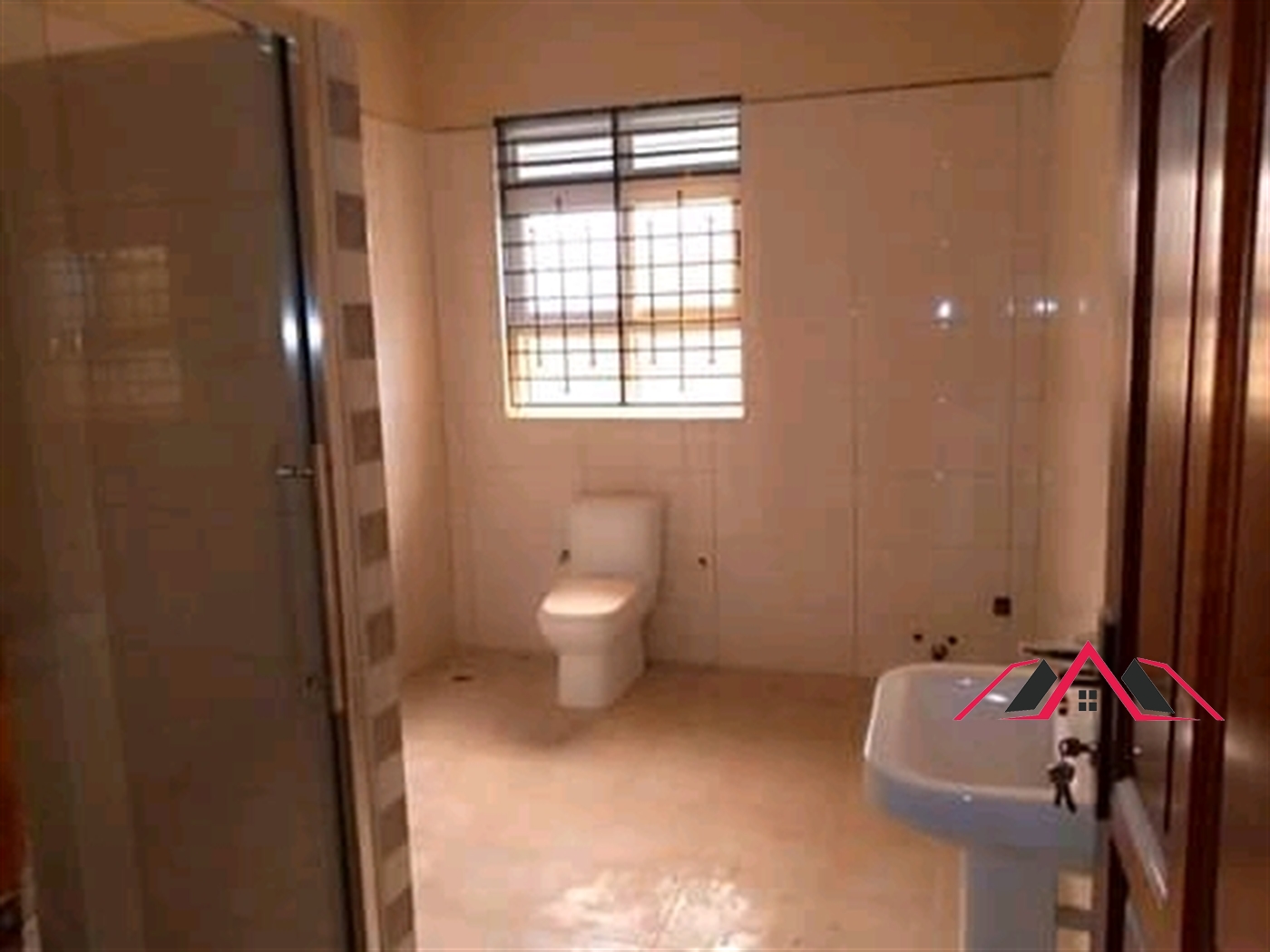 Bungalow for sale in Kyaliwajjala Wakiso