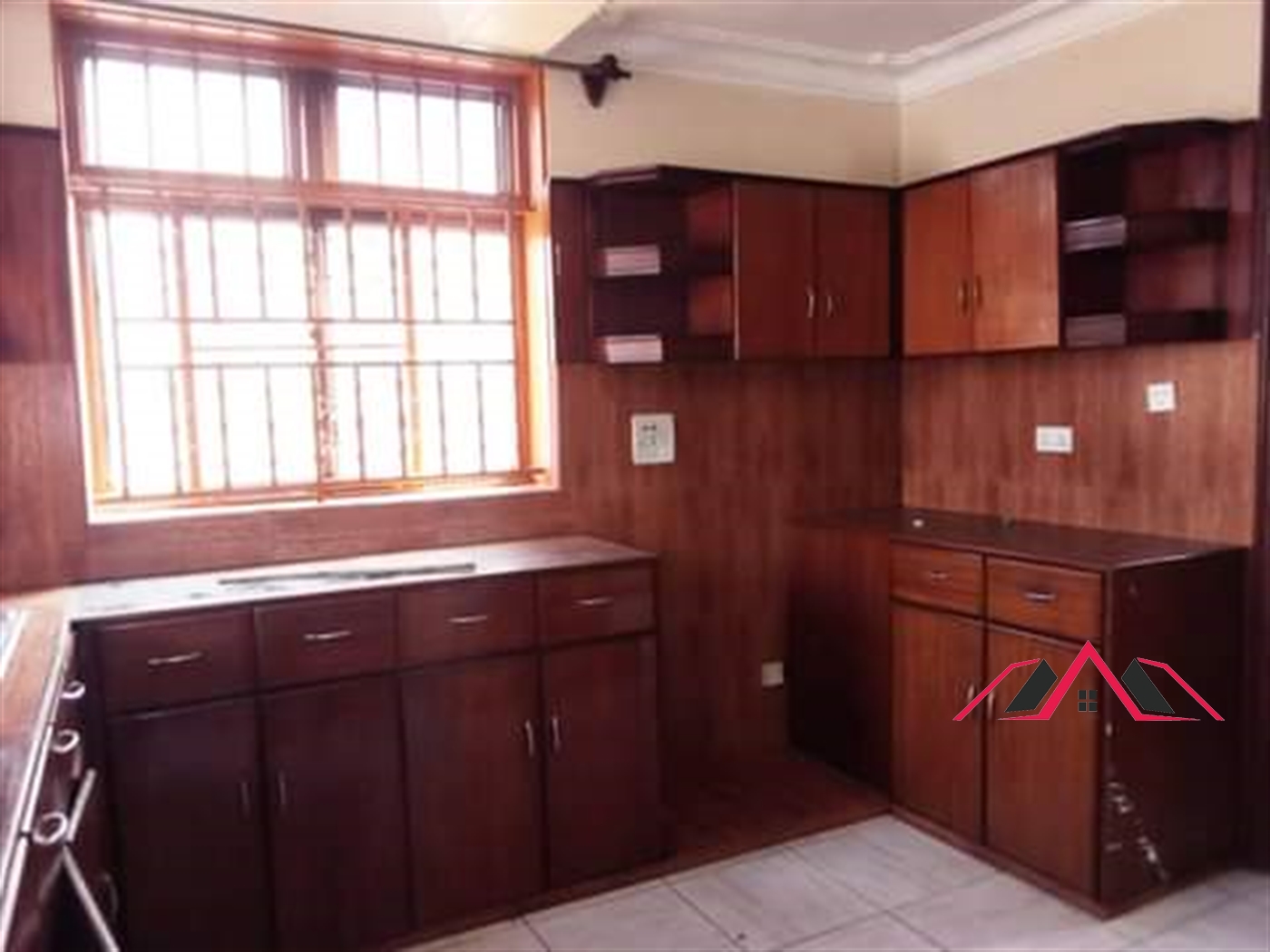 Storeyed house for rent in Namugongo Wakiso