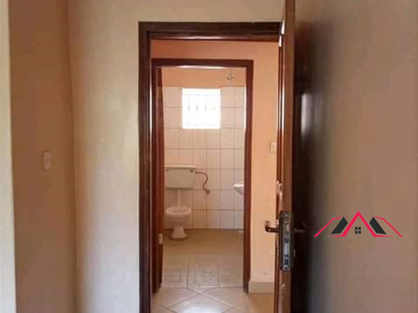 Semi Detached for rent in Kyaliwajjala Kampala