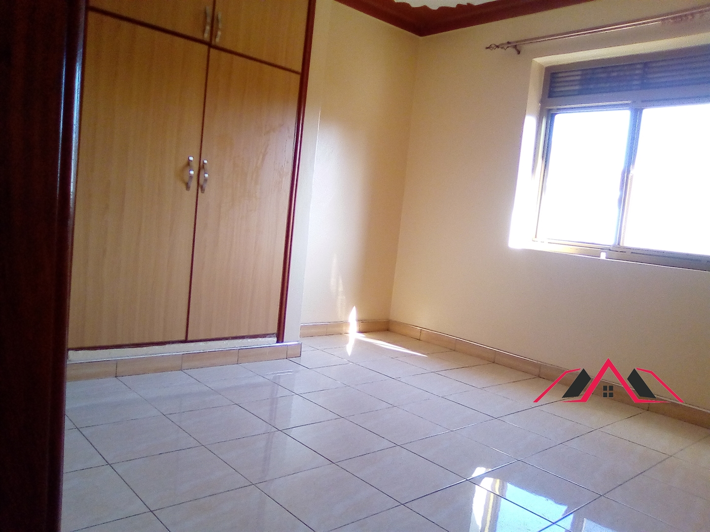 Apartment for rent in Kyaliwajjala Kampala