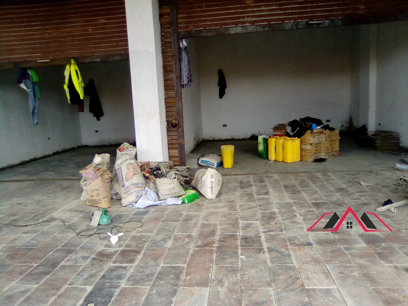 Shop for rent in Naalya Kampala