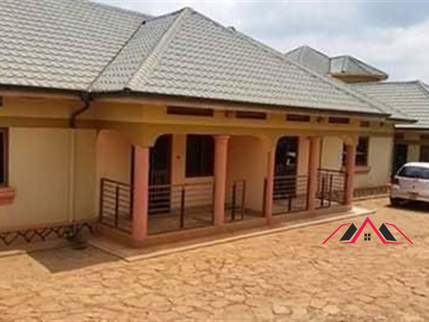 Semi Detached for rent in Kisaasi Kampala