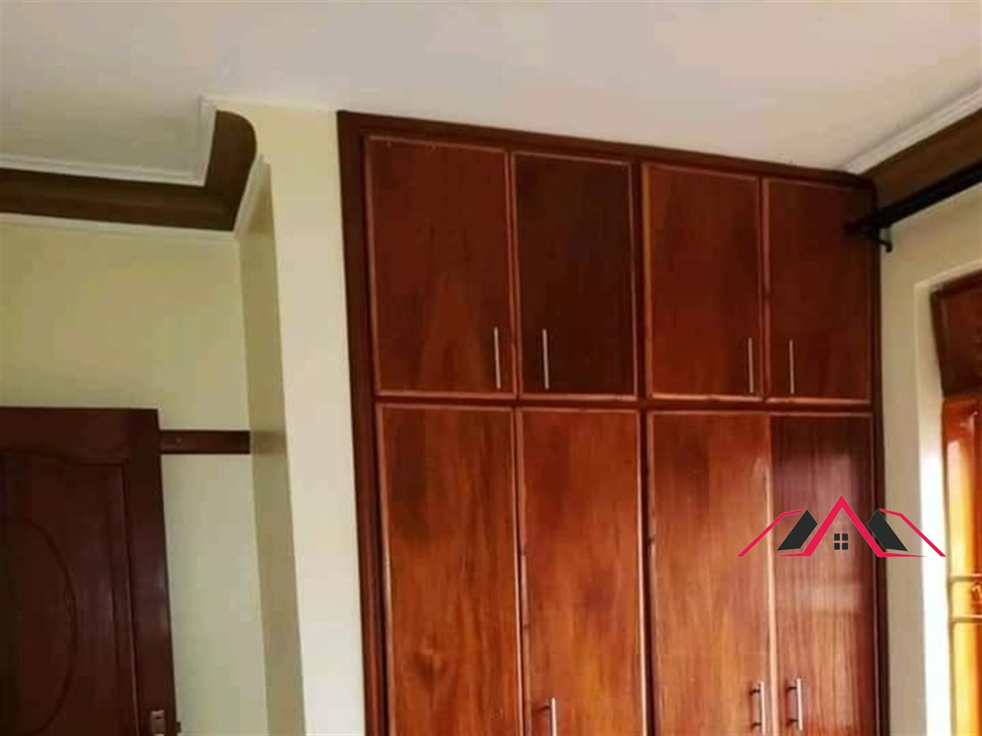 Semi Detached for rent in Najjera Kampala