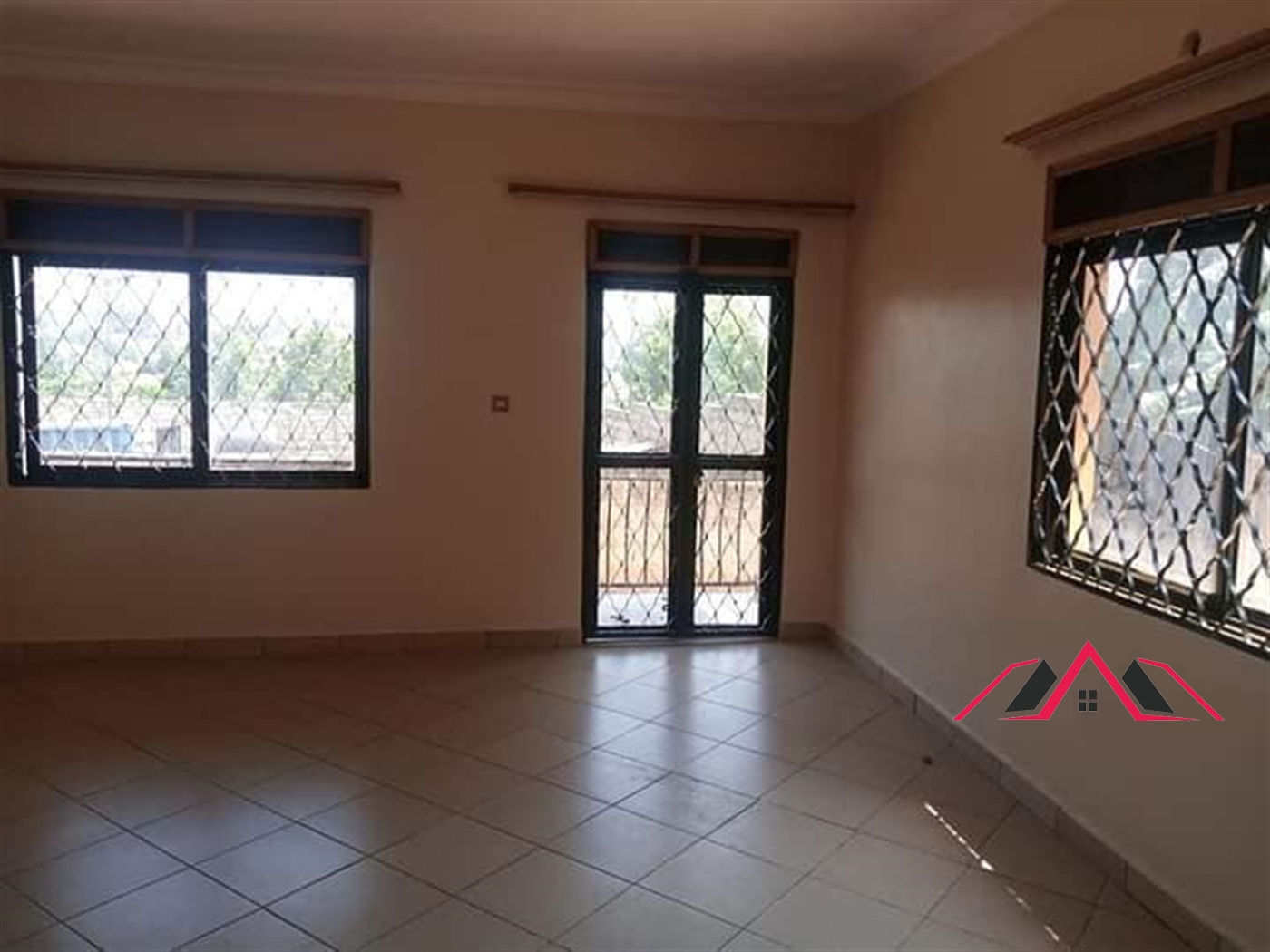 Semi Detached for rent in Naalya Kampala