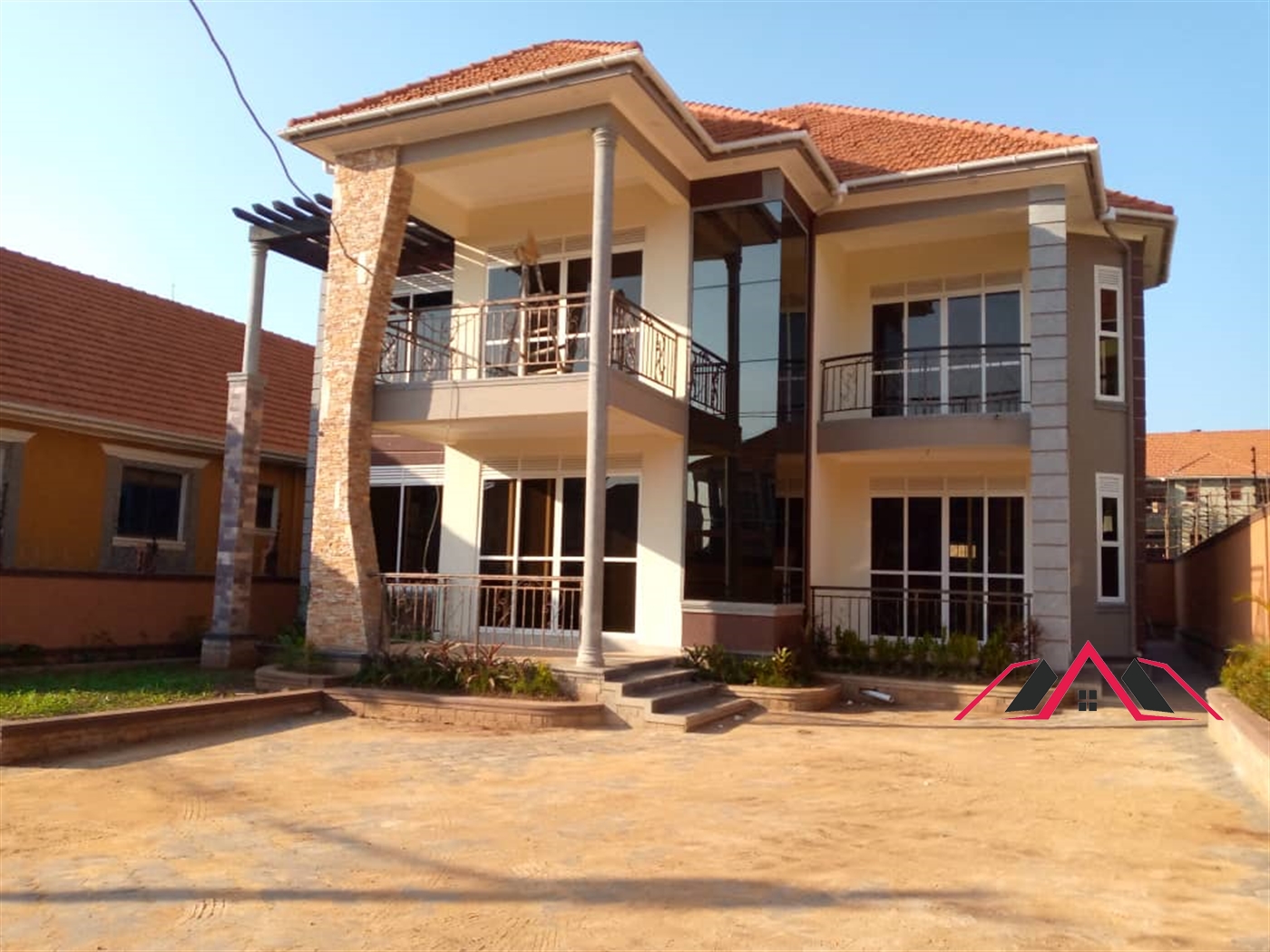 Mansion for sale in Kisaasi Kampala