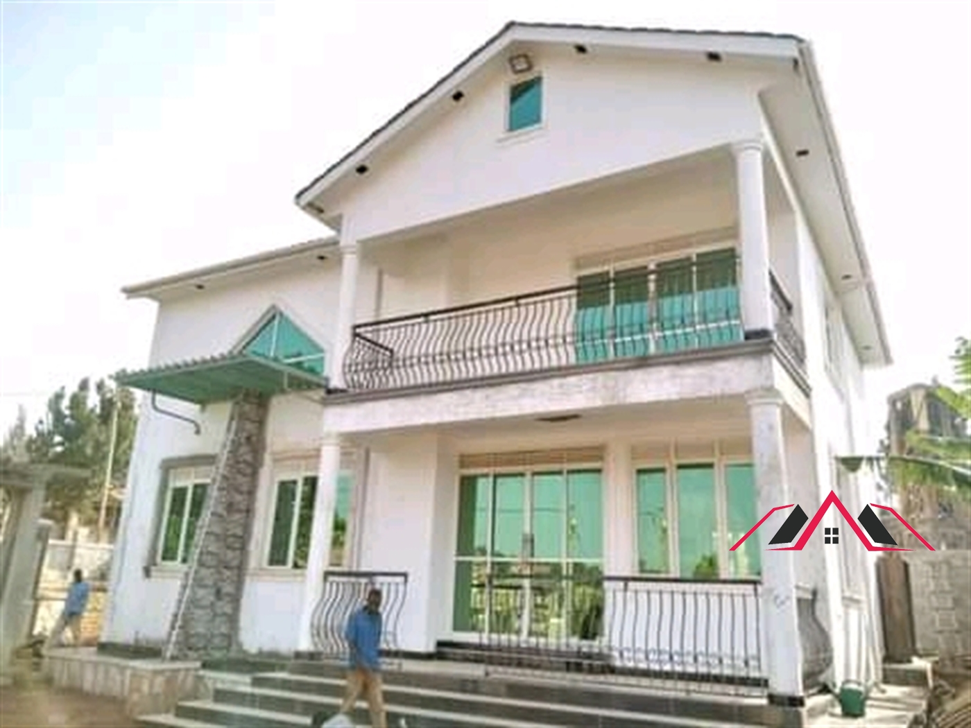 Mansion for sale in Kisaasi Kampala