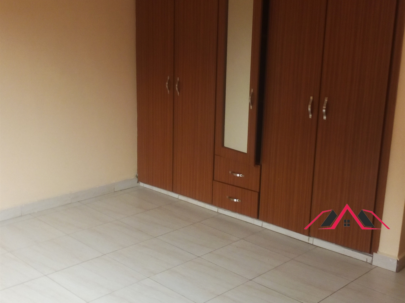 Semi Detached for rent in Najjera Kampala