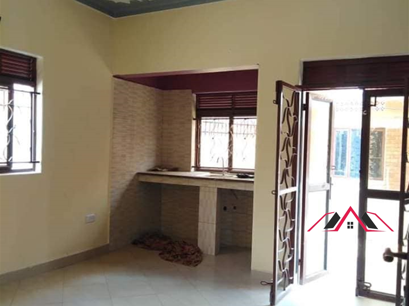 Semi Detached for rent in Najjera Kampala