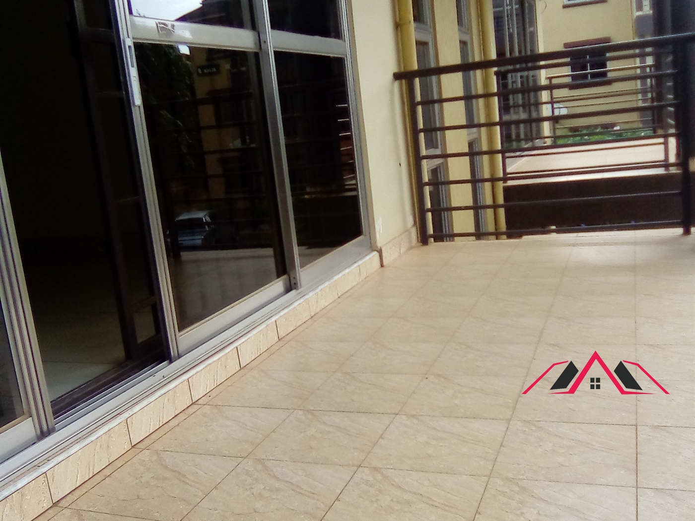 Apartment for rent in Kiwaatule Kampala