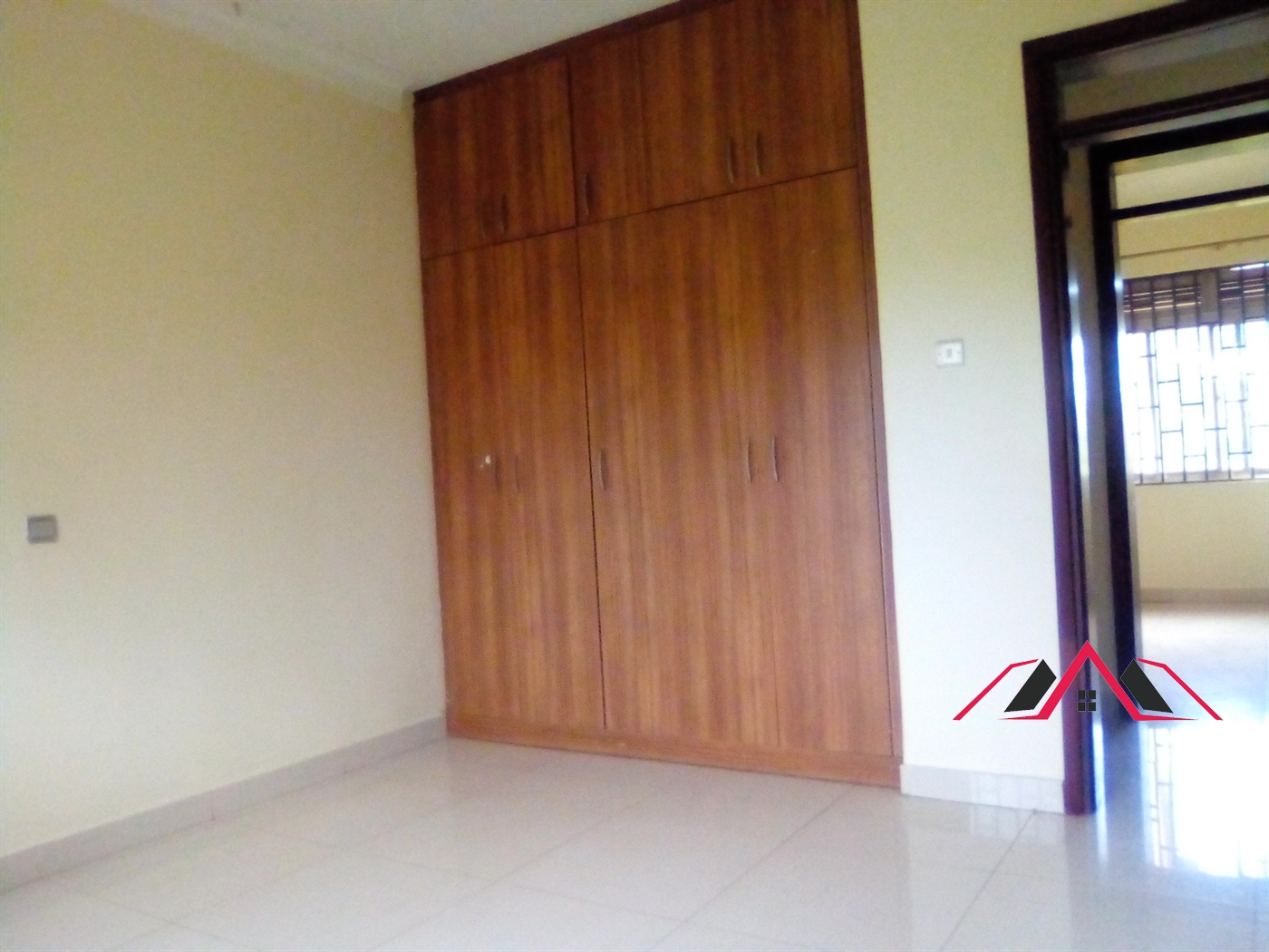 Apartment for rent in Kiwaatule Kampala