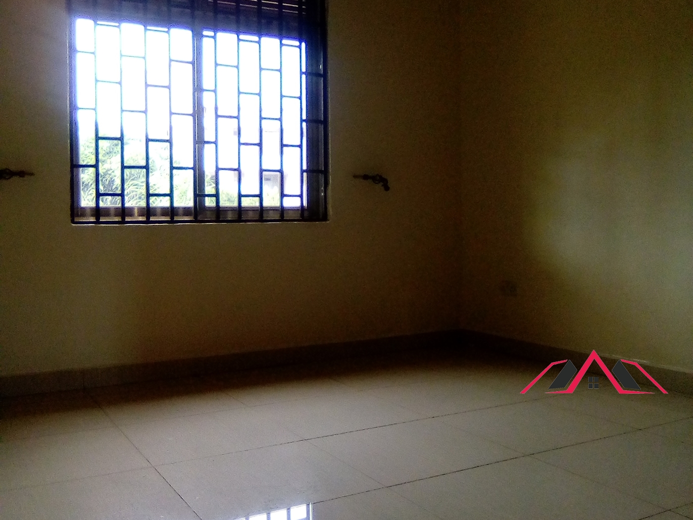 Apartment for rent in Kiwaatule Kampala