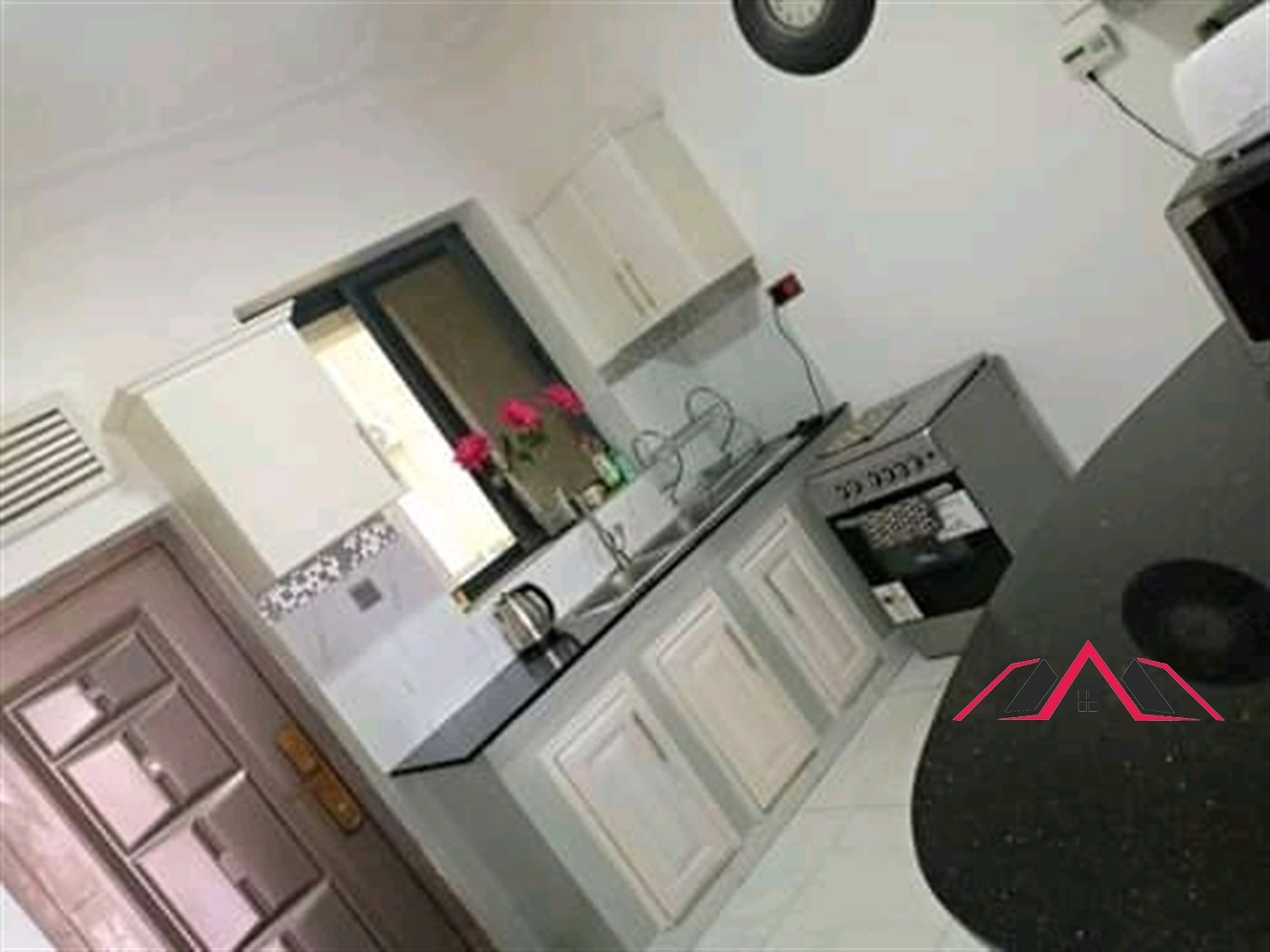 Apartment for rent in Kisaasi Kampala