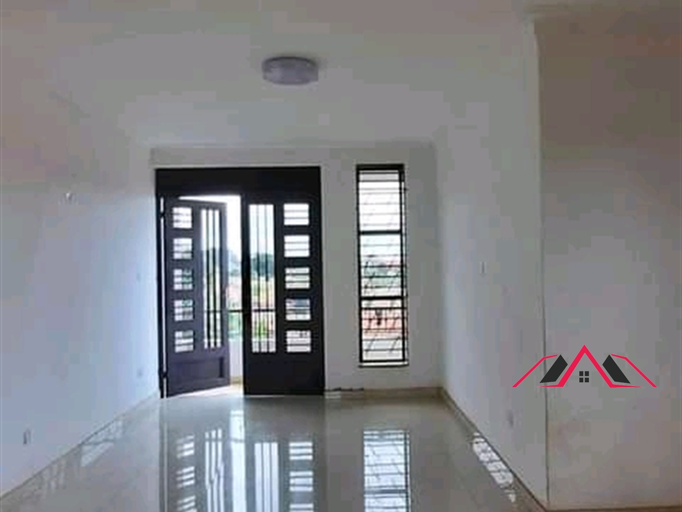 Apartment for rent in Kisaasi Kampala