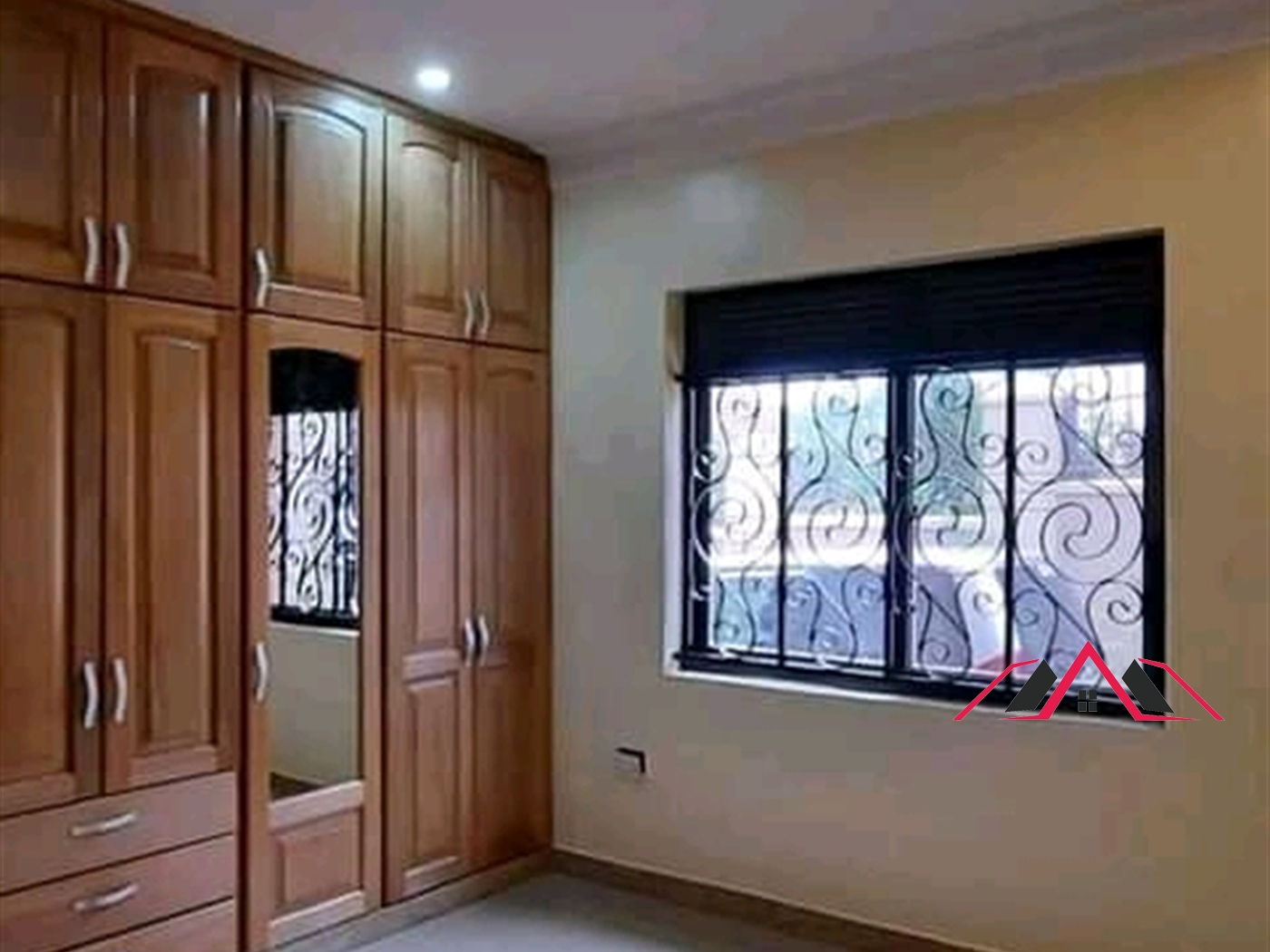 Apartment for rent in Kisaasi Kampala