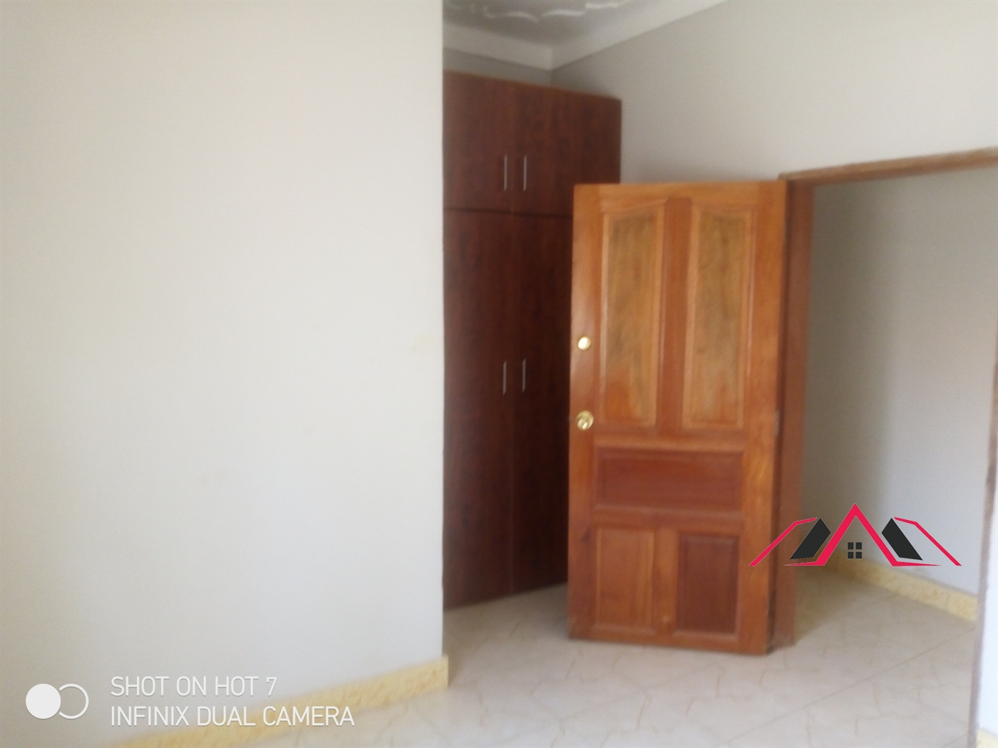 Bungalow for rent in Kyaliwajjala Kampala