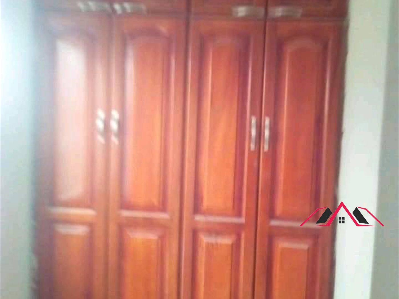 Semi Detached for rent in Bweyogerere Wakiso