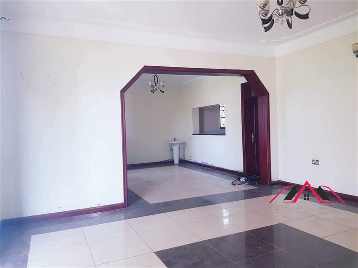 Bungalow for sale in Muyenga Kampala