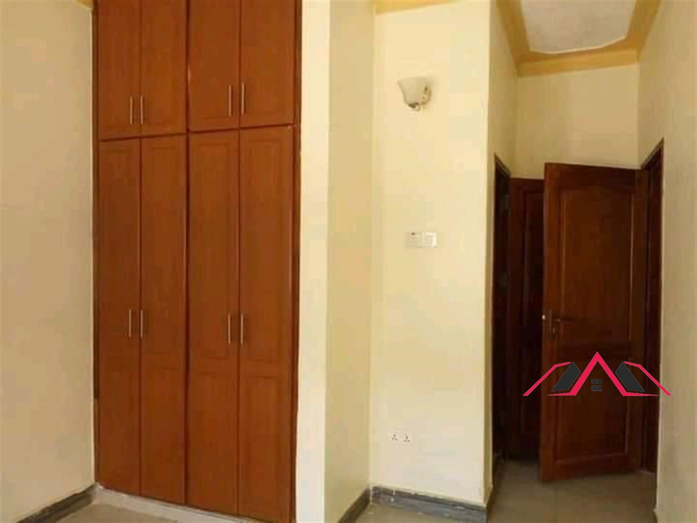 Semi Detached for rent in Kira Kampala