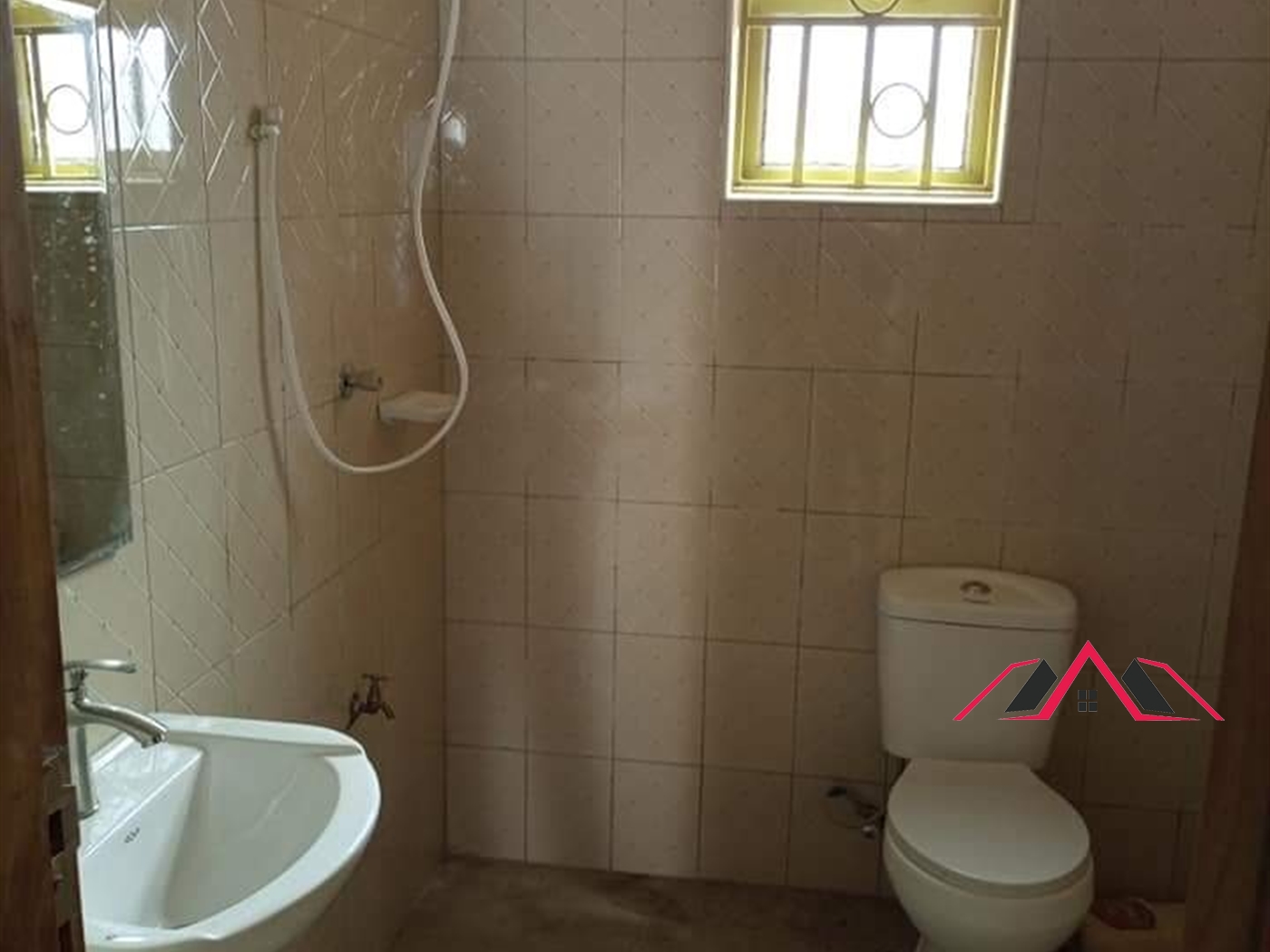 Apartment for rent in Kisaasi Kampala