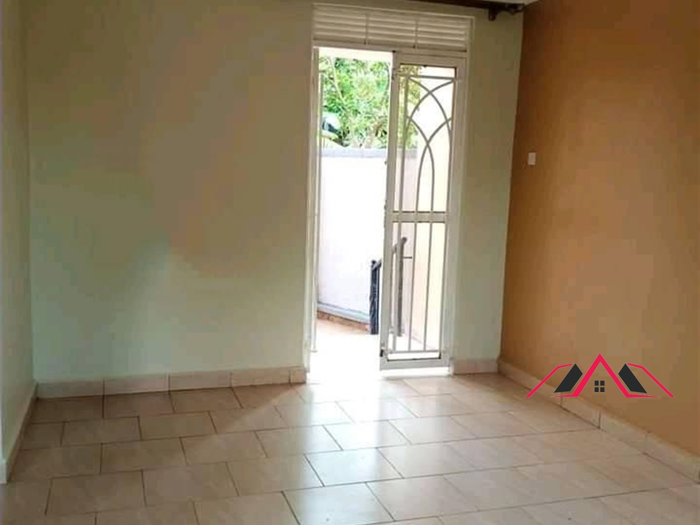 Apartment for rent in Kisaasi Kampala