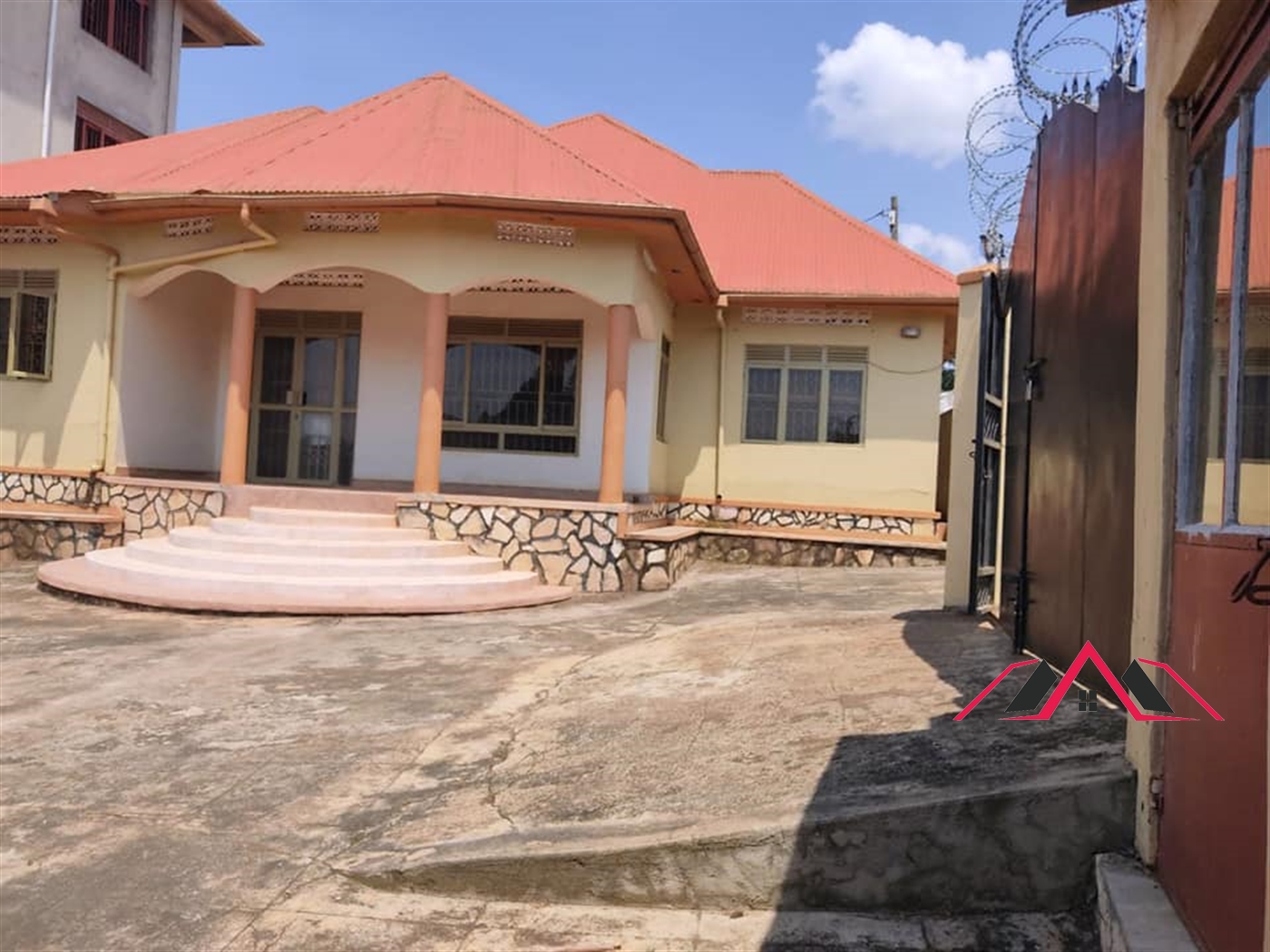 Bungalow for sale in Kyaliwajjala Kampala