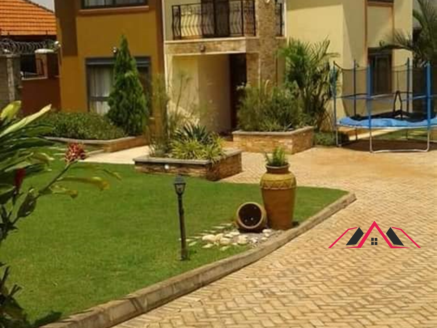 Mansion for sale in Naalya Kampala