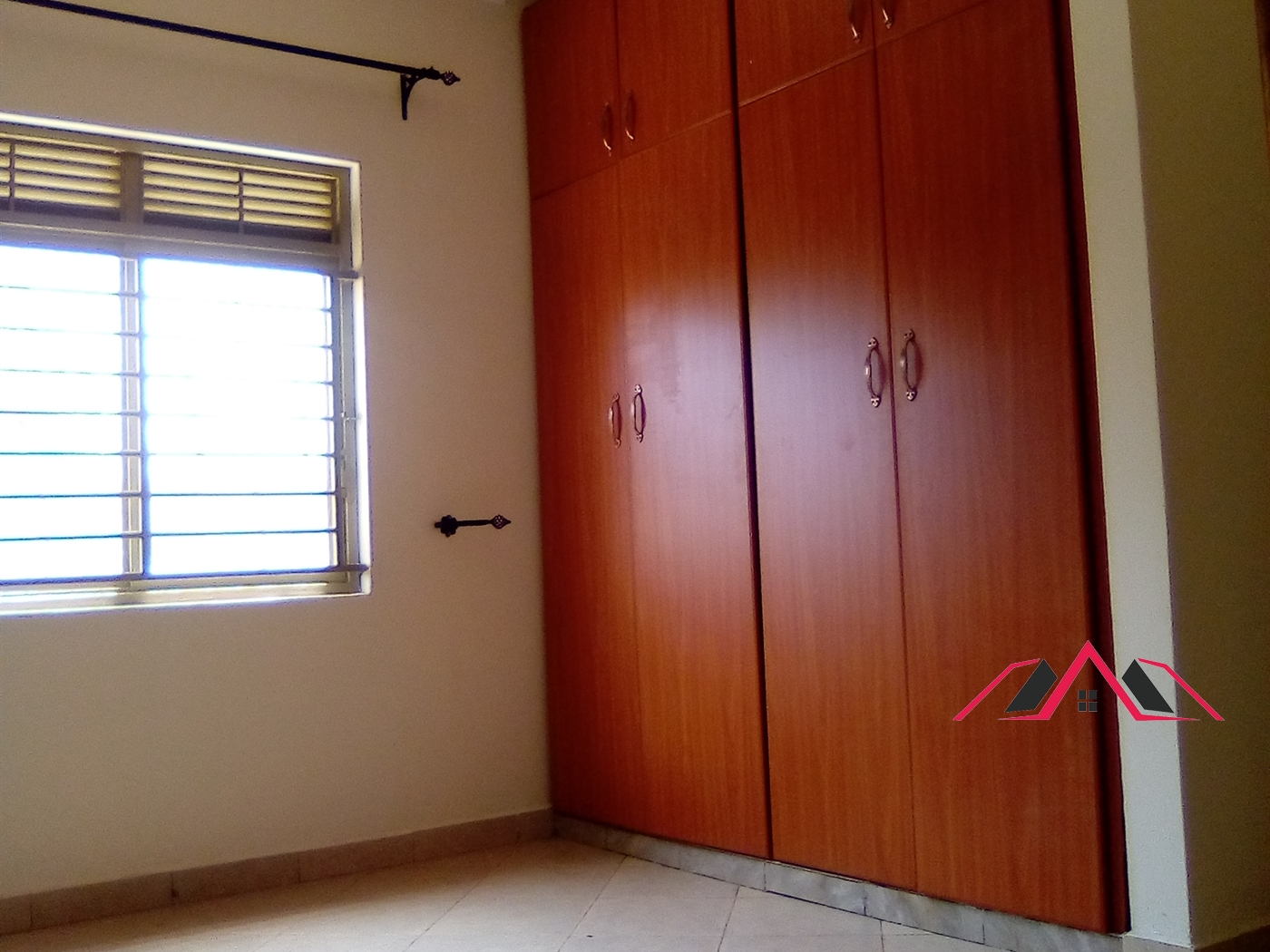 Semi Detached for rent in Najjera Kampala