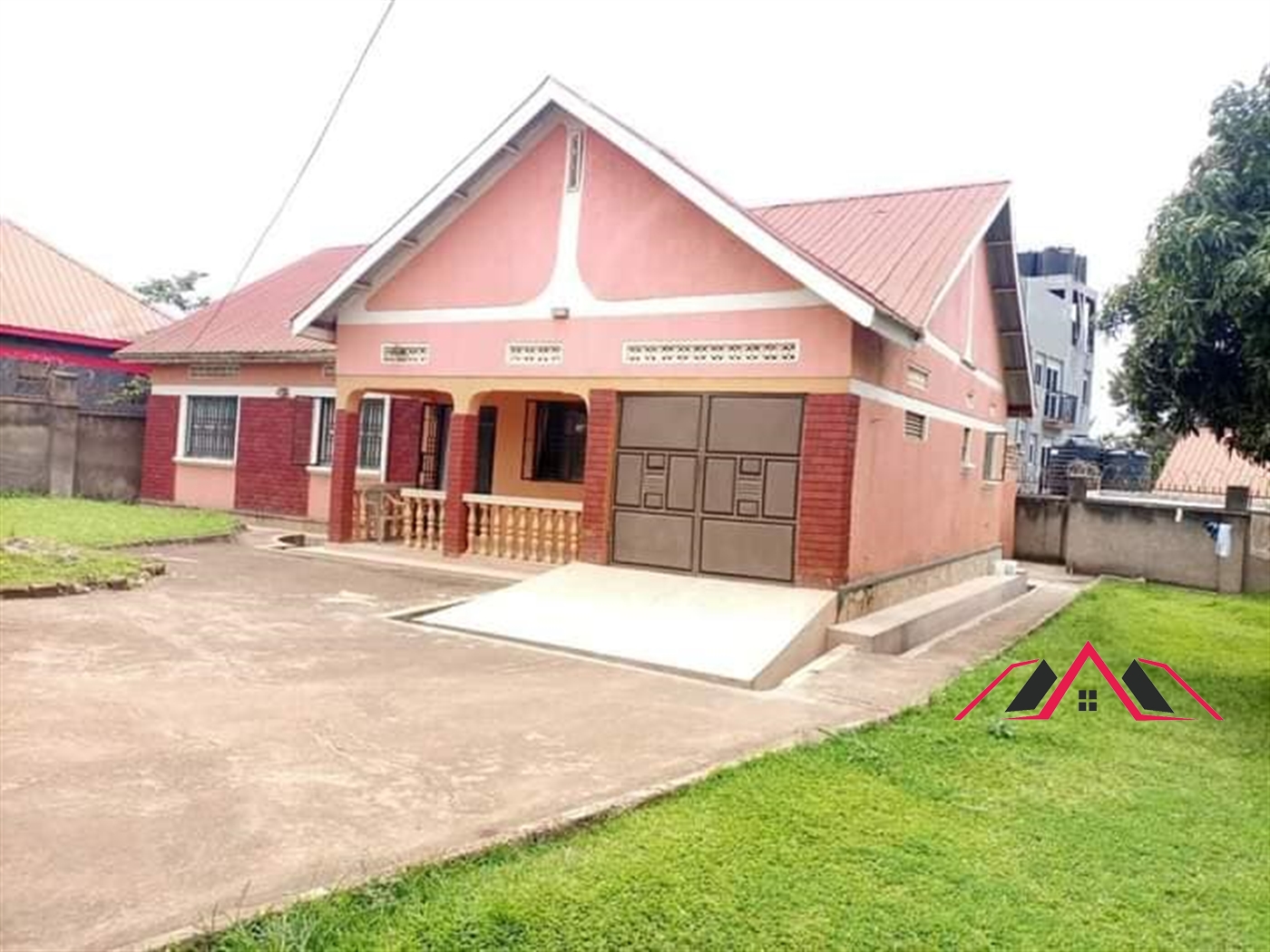 Bungalow for sale in Kyaliwajjala Kampala