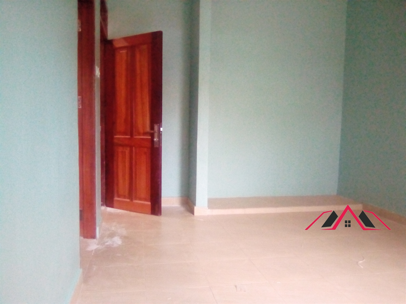 Semi Detached for rent in Kyaliwajjala Kampala