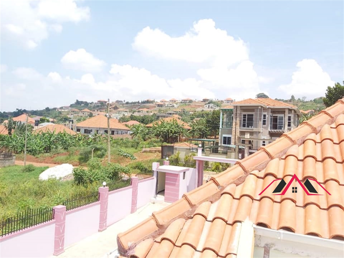 Mansion for sale in Bwebajja Kampala