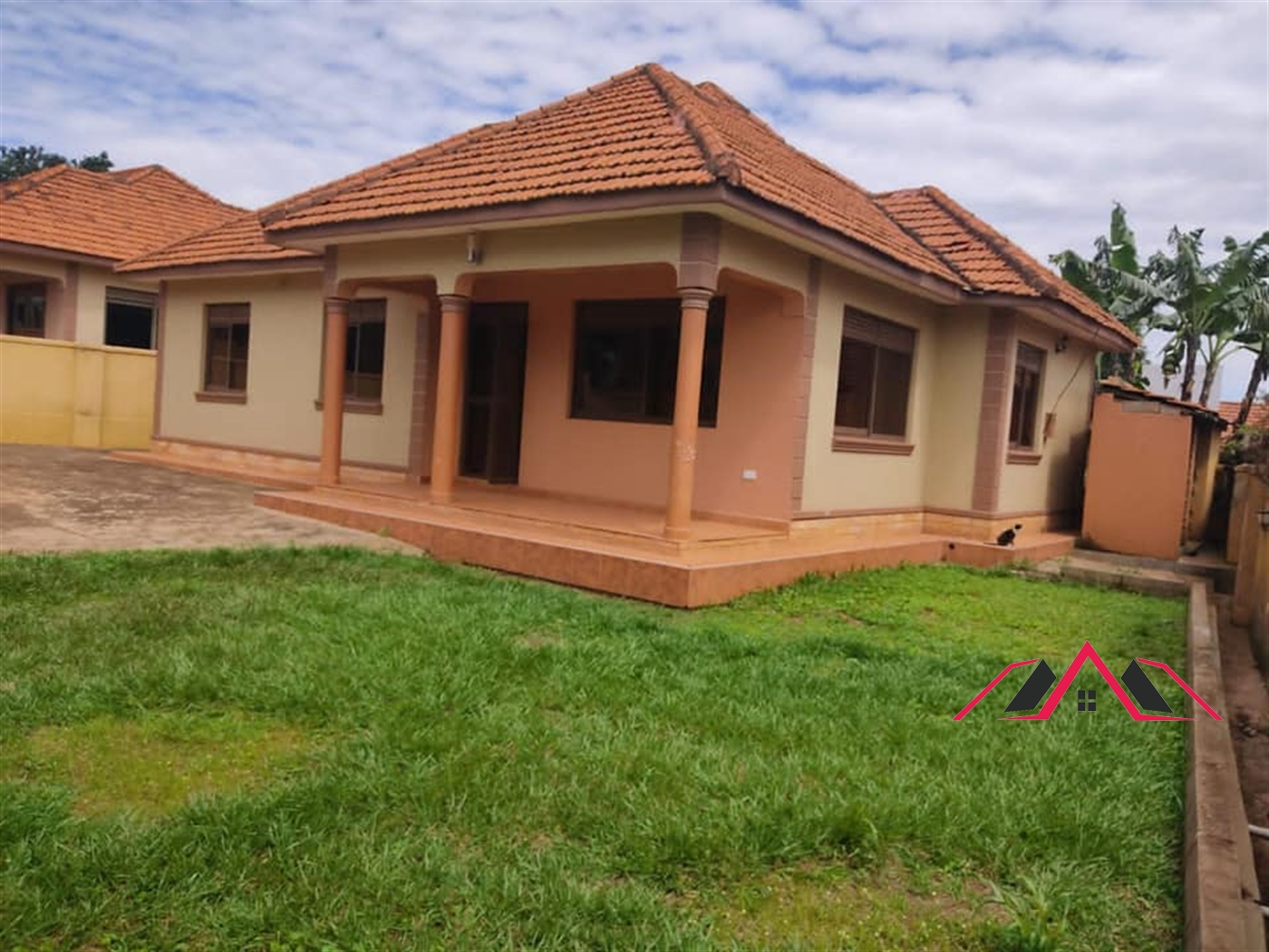 Bungalow for sale in Bweyogerere Wakiso