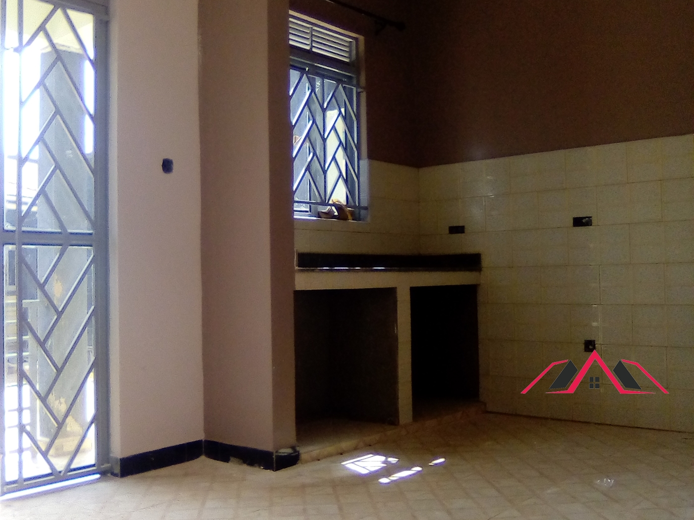 Semi Detached for rent in Kisaasi Kampala