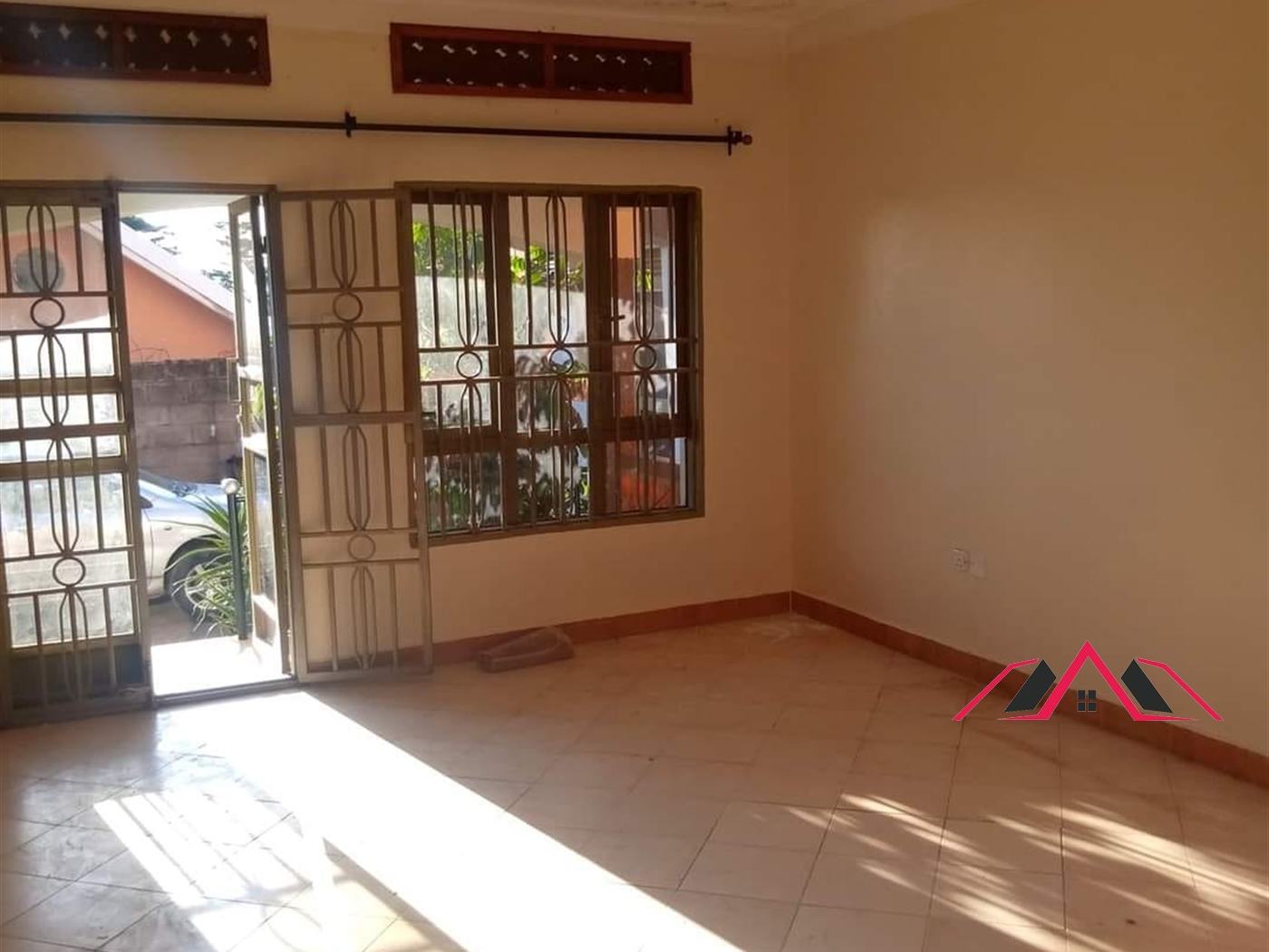 Semi Detached for rent in Najjera Kampala