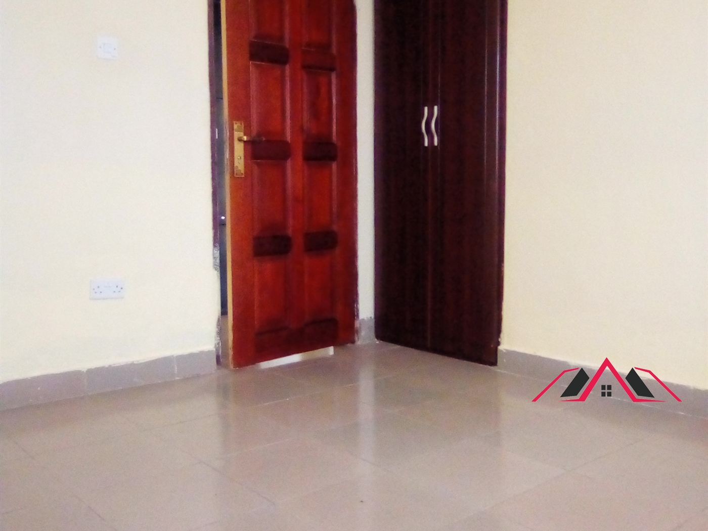 Semi Detached for rent in Kyaliwajjala Kampala