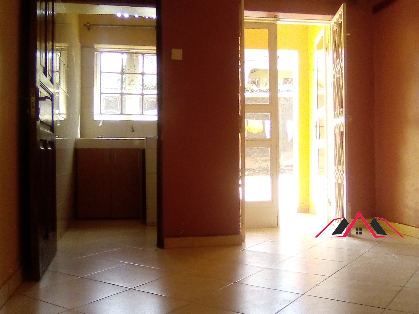 Semi Detached for rent in Kisaasi Kampala