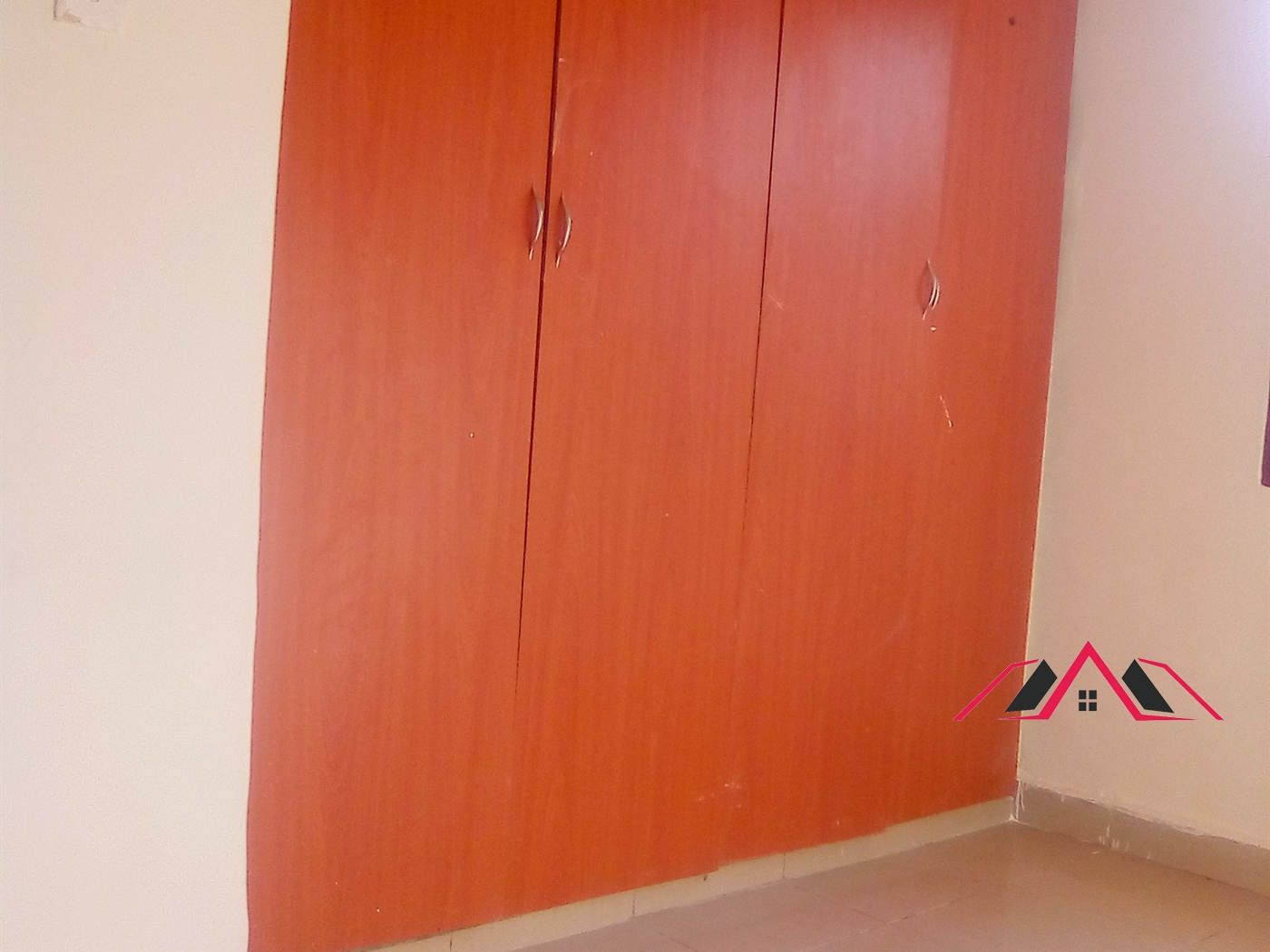 Semi Detached for rent in Kisaasi Kampala