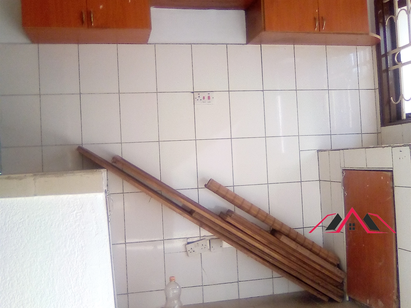 Semi Detached for rent in Kisaasi Kampala