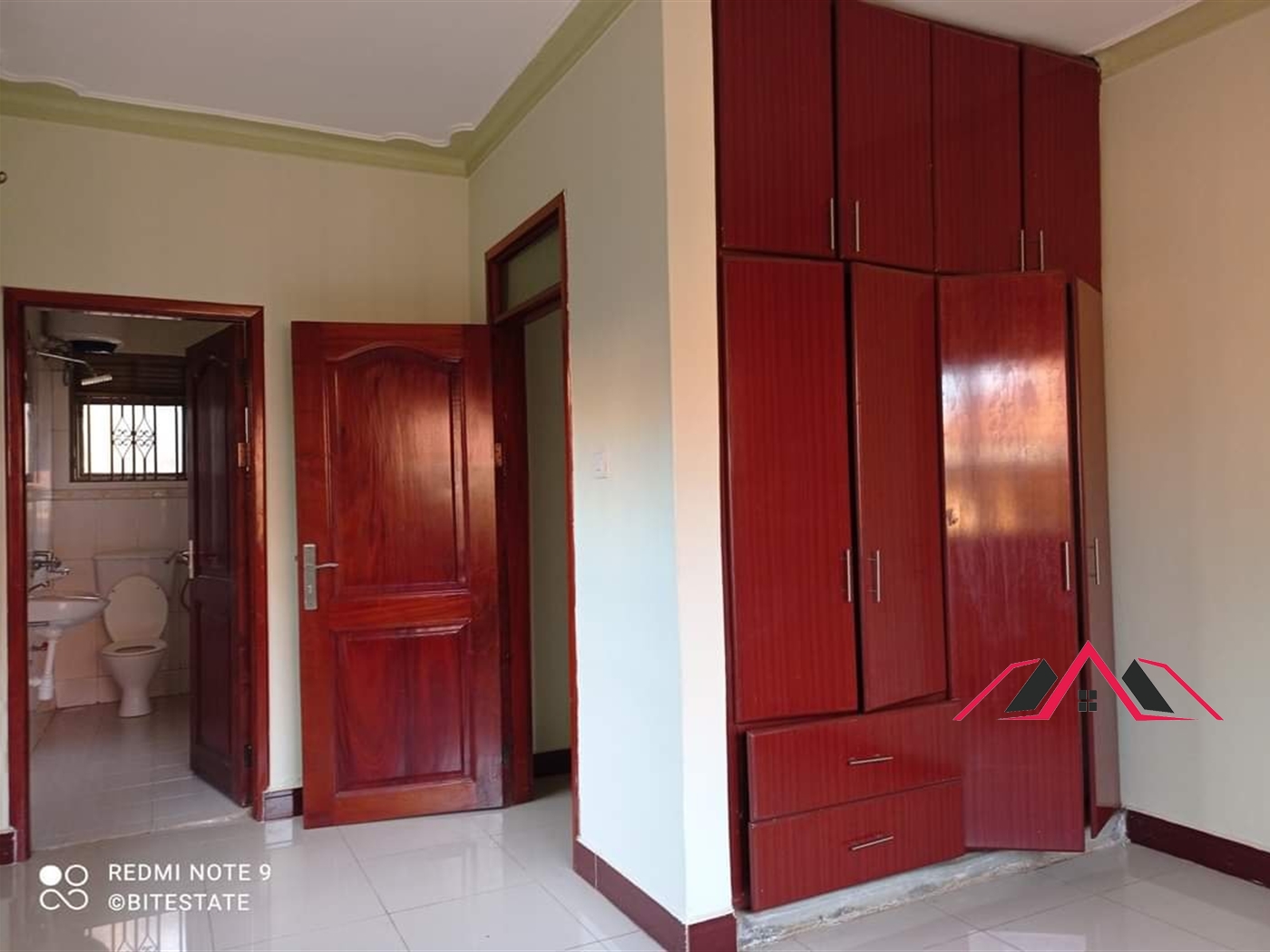 Semi Detached for rent in Namugongo Wakiso