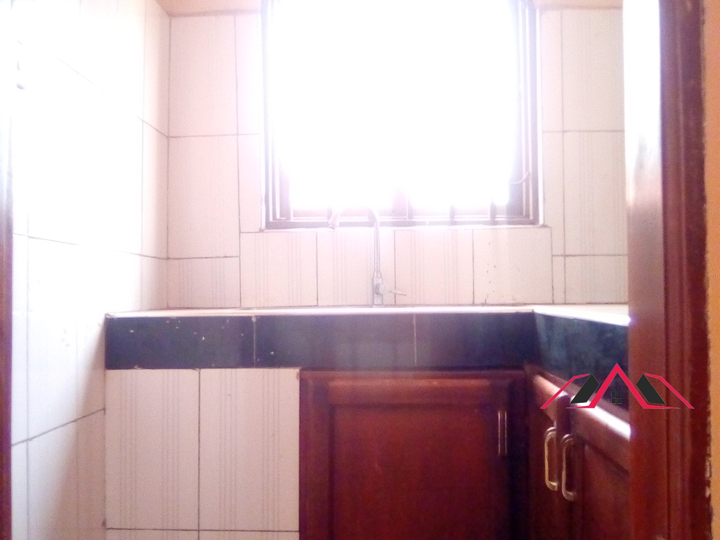 Semi Detached for rent in Bweyogerere Wakiso