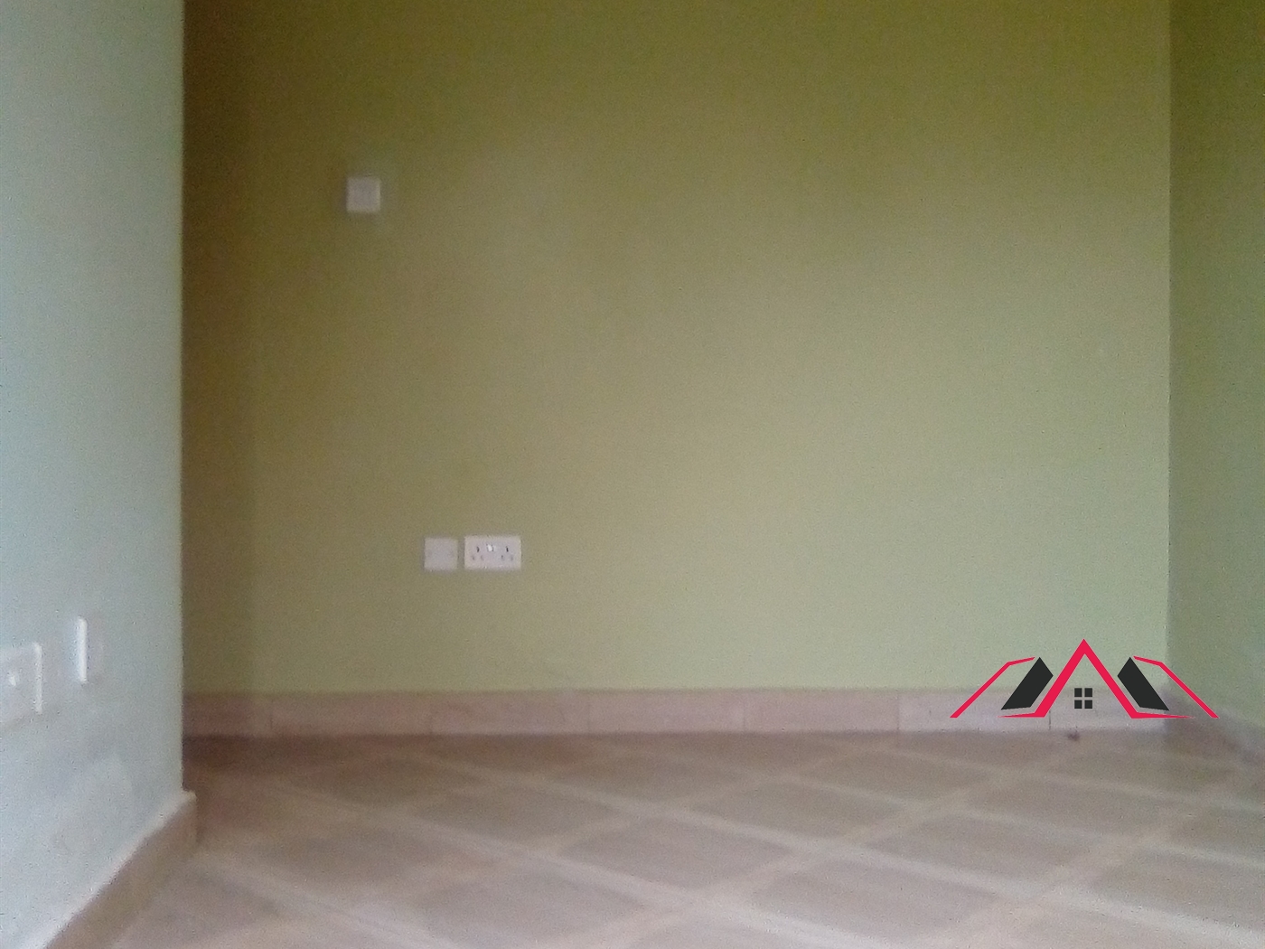 Semi Detached for rent in Bweyogerere Wakiso