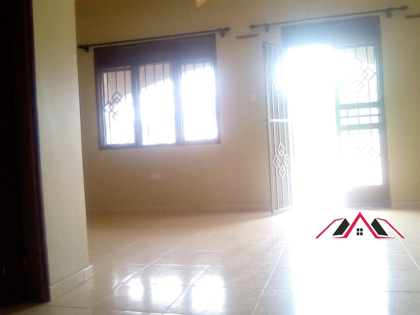 Semi Detached for rent in Bweyogerere Wakiso