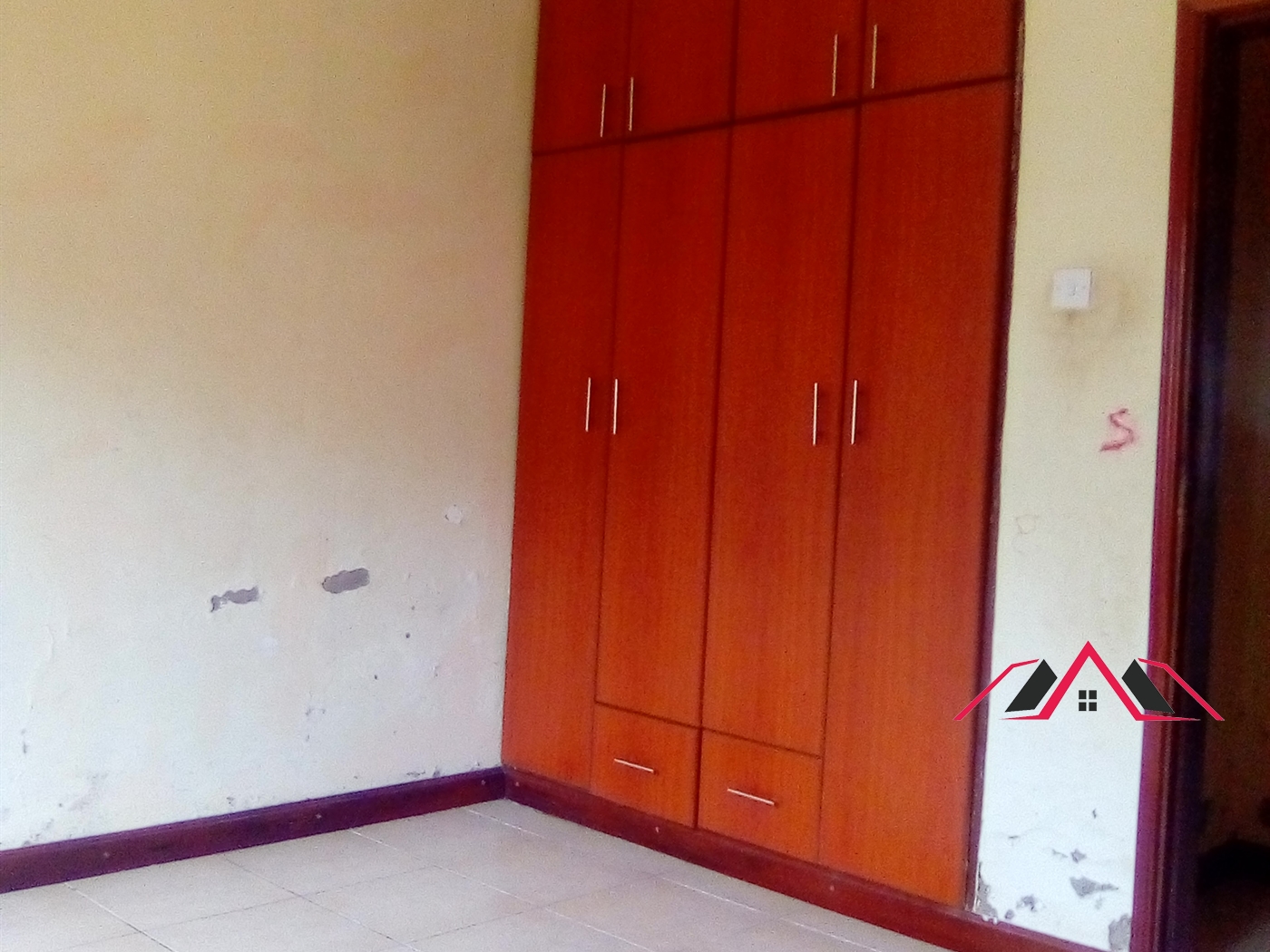 Semi Detached for rent in Bweyogerere Wakiso