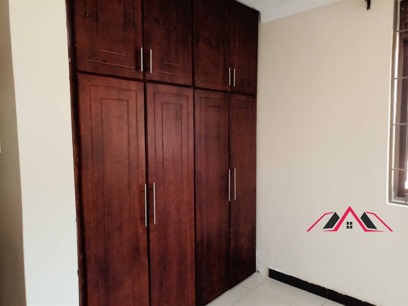 Mansion for rent in Buziga Kampala