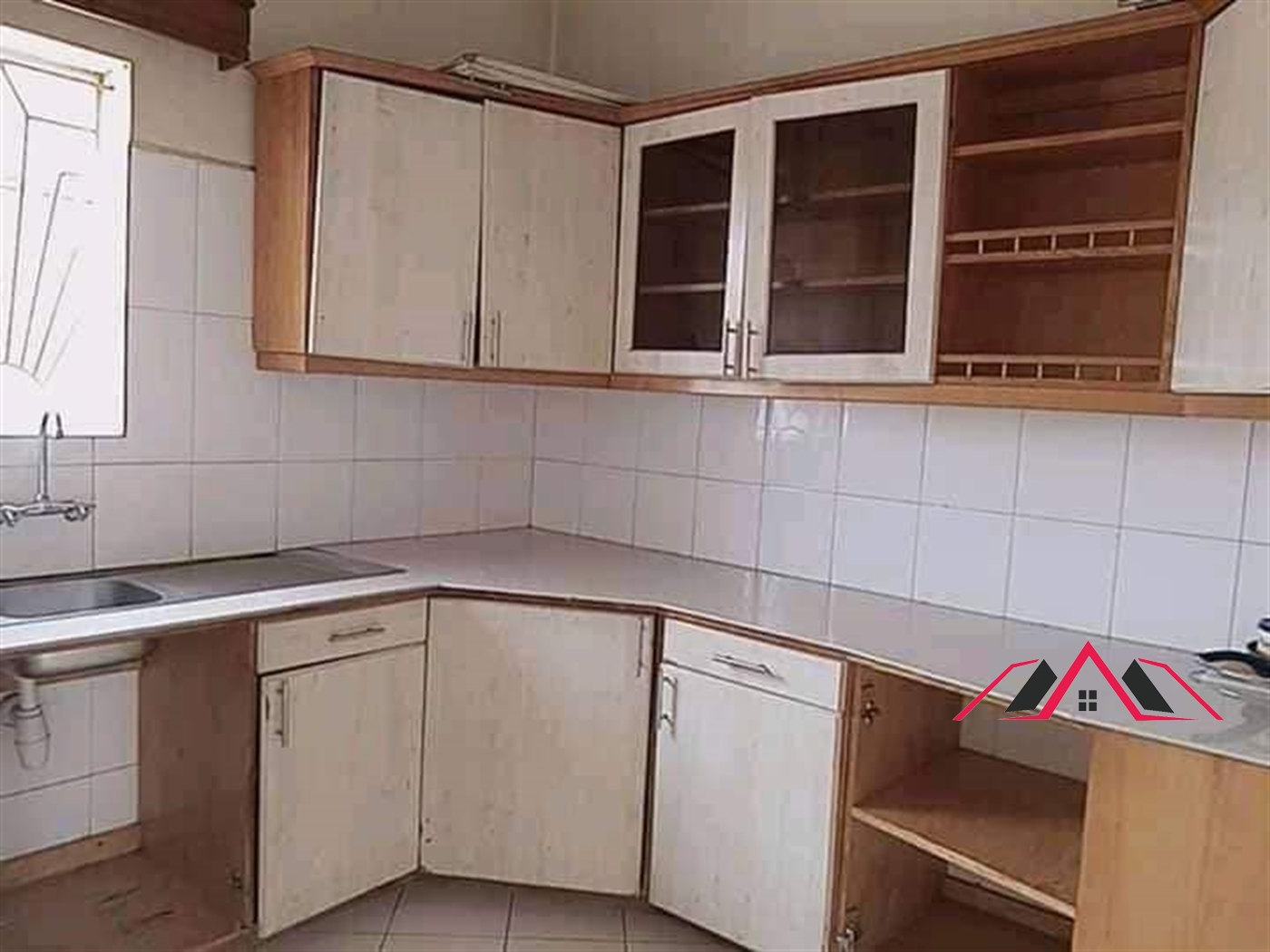 Apartment for rent in Mutungo Kampala